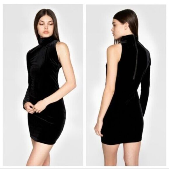 Womens dress black velvet Pam & Gela Mock Neck One-Sleeve Velvet Bodycon formal